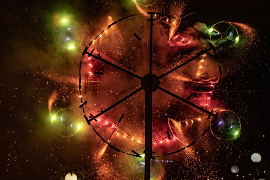 Fire Wheel_IMG_1038_c.jpg