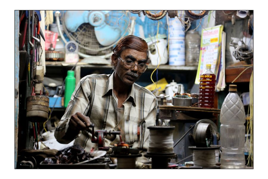 INDIA8 61X91.jpg