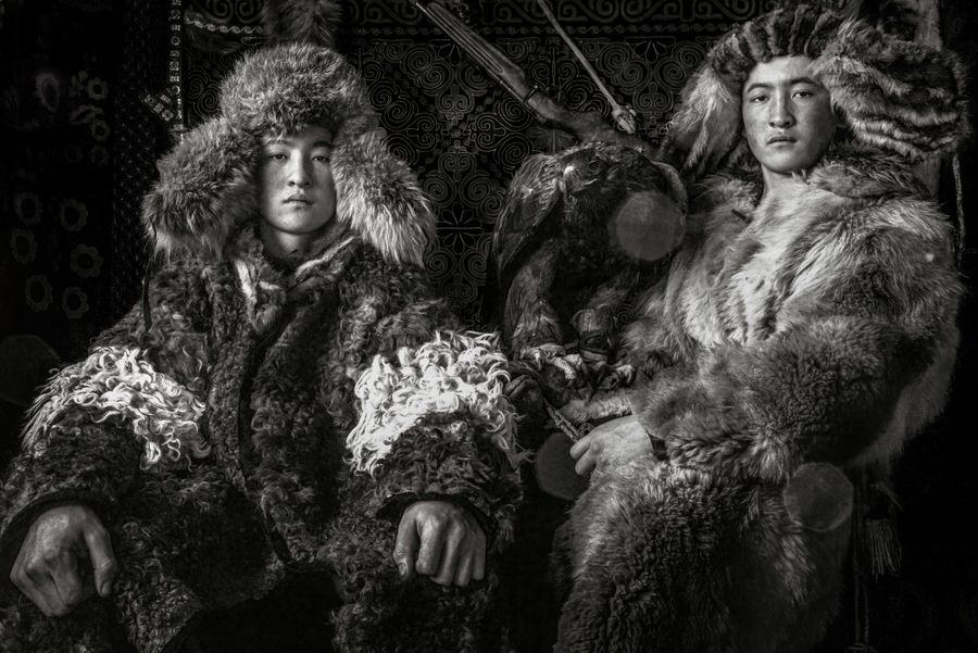Apostolos Kaloudis - Le Chant de l'Aigle [Ardabek & Ordabek, The Twins].jpg